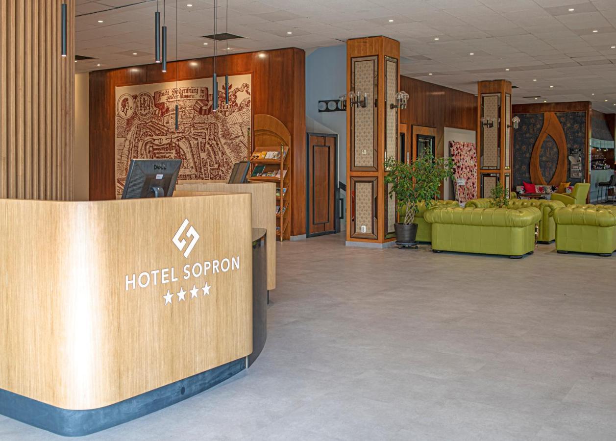 Hotel Sopron Exteriör bild